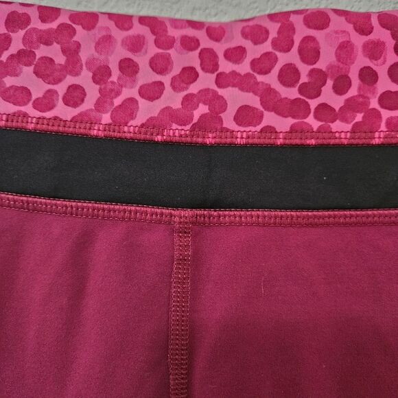 Lululemon Athletica Run Inspire Crop II - Picture 3 of 9